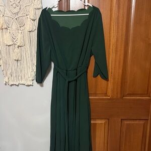 BloomChic Dark Green Scalloped Long Sleeve Dress